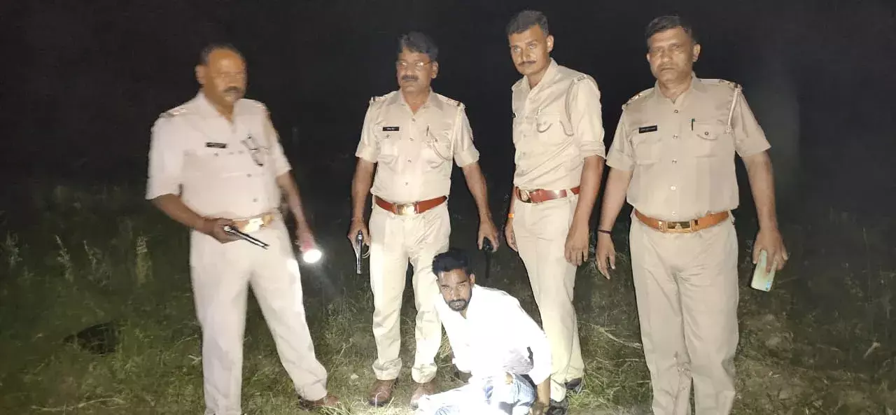 काली नदी पर हत्या का खुलासा, प्रेमपुरी के दो शातिर मुठभेड़ में घायल काली नदी पर हत्या का खुलासा, प्रेमपुरी के दो शातिर मुठभेड़ में घायल
