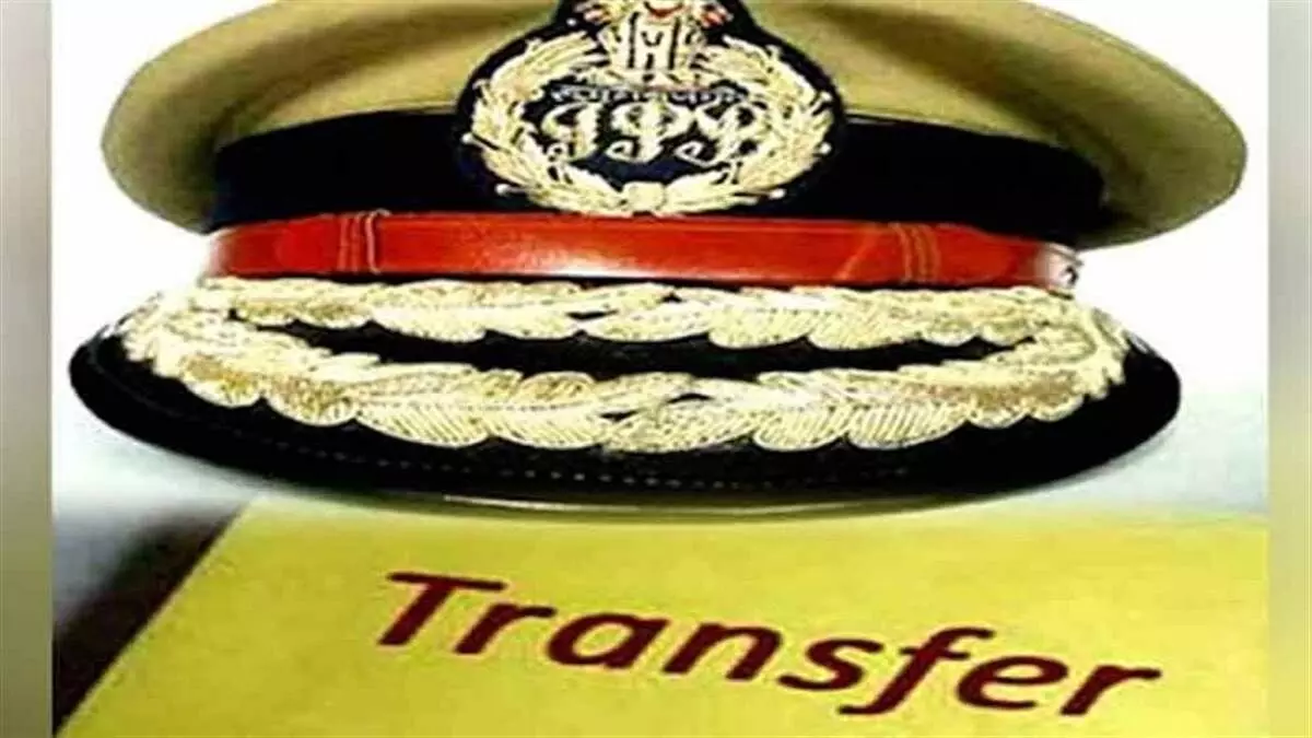 यूपी में 11 आईपीएस अधिकारियों के ट्रांसफर