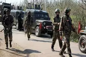 शोपियां जिले में विस्फोट, तीन सैनिक घायल