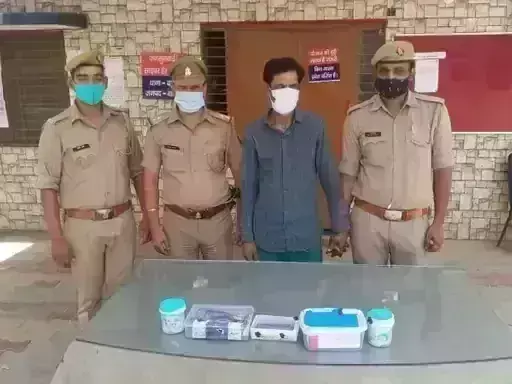 उधार की रकम न चुकाने पडे इसलिए 10वी फेल यूवक ने यूटयूब से बम बनाना सीखकर रच दी यह खौफनाक साजिश उधार की रकम न चुकाने पडे इसलिए 10वी फेल यूवक ने यूटयूब से बम बनाना सीखकर रच दी यह खौफनाक साजिश