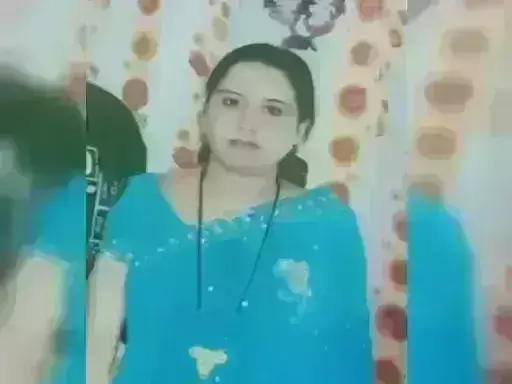 पबजी गेम खेलने से मना करने पर नाबालिक बेटे ने की मां की गोली मारकर हत्या पबजी गेम खेलने से मना करने पर नाबालिक बेटे ने की मां की गोली मारकर हत्या
