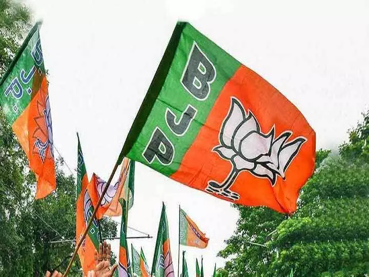 यूपी उपचुनाव..... रामपुर और आजमगढ में बीजेपी ने सपा की बादशाहत खत्म की यूपी उपचुनाव..... रामपुर और आजमगढ में बीजेपी ने सपा की बादशाहत खत्म की