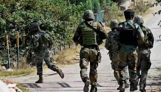 कश्मीर में घुसपैठ की कोशिश नाकाम, सैनिक शहीद, आतंकवादी ढेर कश्मीर में घुसपैठ की कोशिश नाकाम, सैनिक शहीद, आतंकवादी ढेर