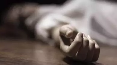 प्रेमी-युगल ने जहर खाकर की आत्महत्या प्रेमी-युगल ने जहर खाकर की आत्महत्या
