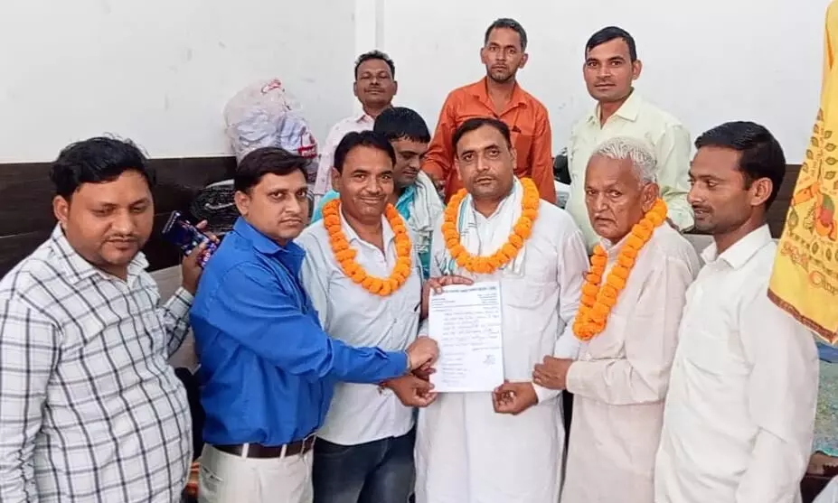 धनगर समाज को मिला नया अध्यक्ष, अरविन्द ने राजीव को सौंपा दायित्व धनगर समाज को मिला नया अध्यक्ष, अरविन्द ने राजीव को सौंपा दायित्व