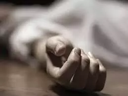 गोण्डा : हिरासत में कैदी की मौत, दो पुलिसकर्मी निलंबित, हत्या का मुकदमा दर्ज गोण्डा : हिरासत में कैदी की मौत, दो पुलिसकर्मी निलंबित, हत्या का मुकदमा दर्ज