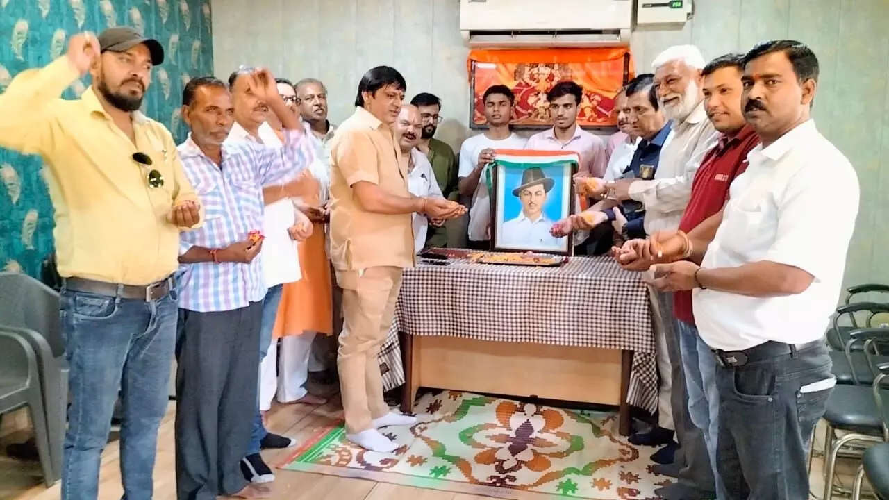 संयुक्त समाजसेवी टीम ने मुजफ्फरनगर को उत्तराखंड में शामिल करने की मांग उठाई, एनसीआर में रहने से हो रहा नुकसान संयुक्त समाजसेवी टीम ने मुजफ्फरनगर को उत्तराखंड में शामिल करने की मांग उठाई, एनसीआर में रहने से हो रहा नुकसान