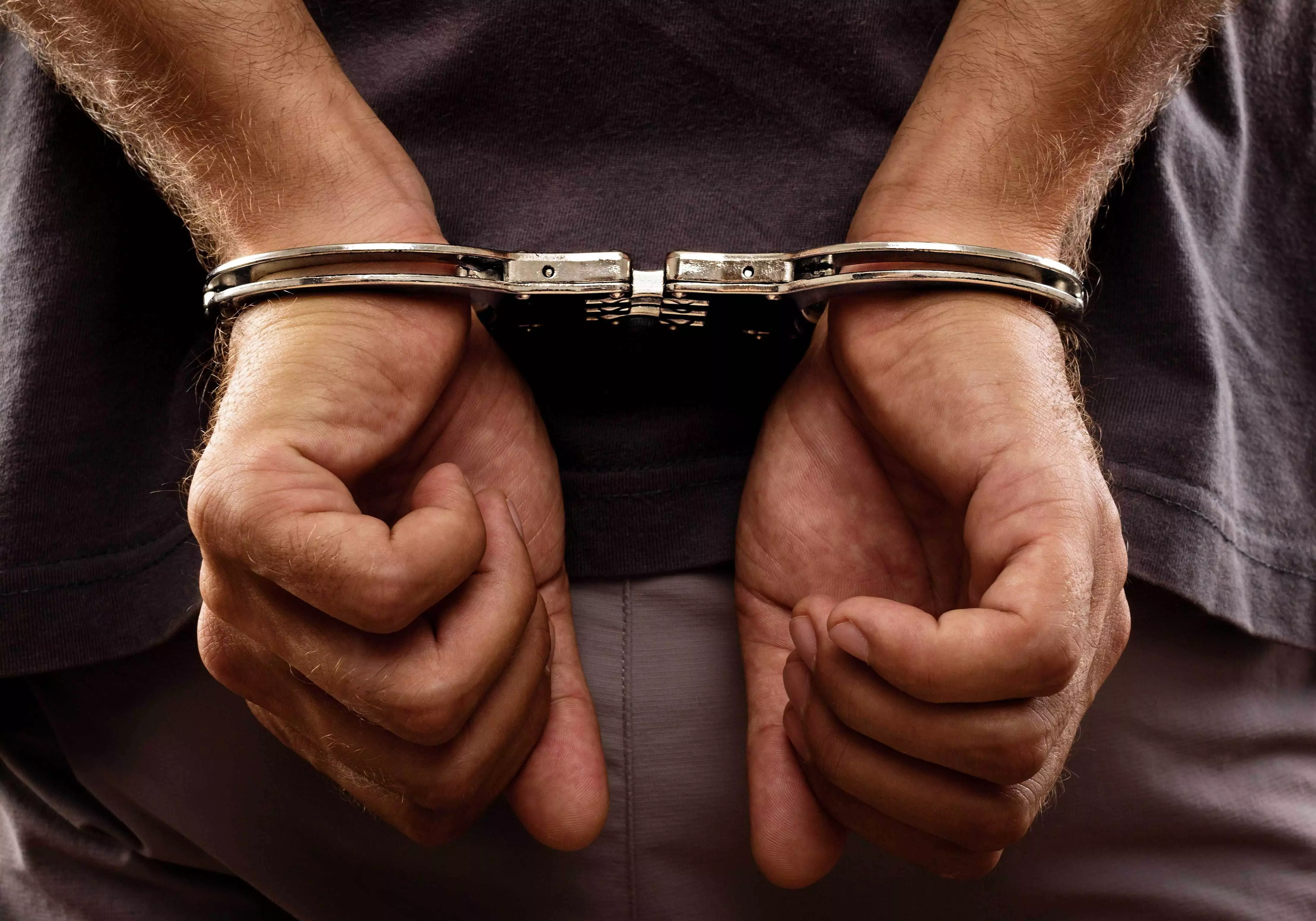 हत्या के प्रयास के मामले में भाजपा नेता को गिरफ्तार करने का आदेश हत्या के प्रयास के मामले में भाजपा नेता को गिरफ्तार करने का आदेश