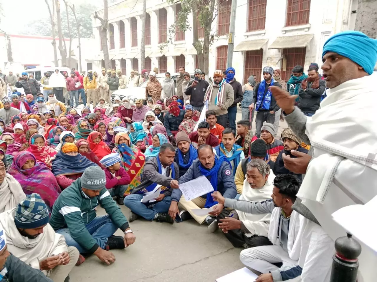 मनोज हत्याकांड में भीम आर्मी का प्रदर्शन मनोज हत्याकांड में भीम आर्मी का प्रदर्शन