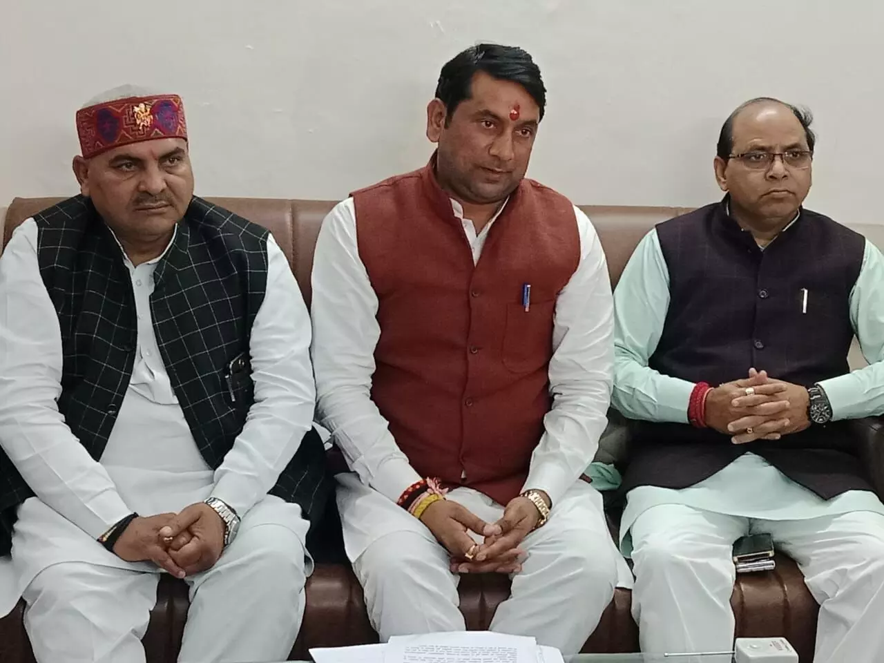वादा निभाने को सरकार के पास चार साल बाकीः सोमेन्द्र तोमर वादा निभाने को सरकार के पास चार साल बाकीः सोमेन्द्र तोमर