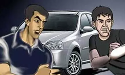 KIDNAP---यूपी में बदमाशों की गाड़ी पलटने वाले एडीजी प्रशांत कुमार के ससुर का ‘अपहरण’ KIDNAP---यूपी में बदमाशों की गाड़ी पलटने वाले एडीजी प्रशांत कुमार के ससुर का ‘अपहरण’