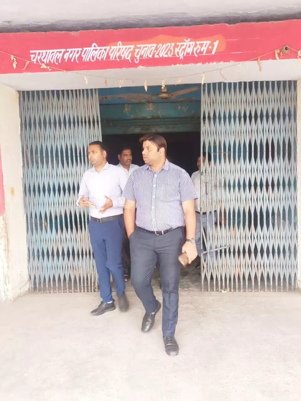 एडीएम प्रशासन नरेन्द्र बहादुर ने किया मण्डी का निरीक्षण एडीएम प्रशासन नरेन्द्र बहादुर ने किया मण्डी का निरीक्षण