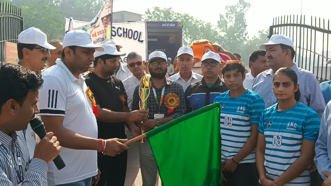 खेलो इंडिया की अलख जगाने को निकाली रैली खेलो इंडिया की अलख जगाने को निकाली रैली