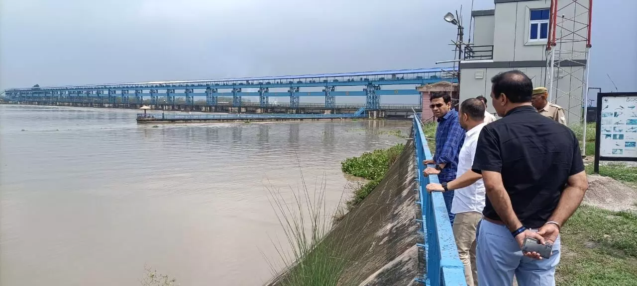 मुजफ्फरनगर में बढ़ा जल प्रलय का खतरा, 54 गांवों पर संकट मुजफ्फरनगर में बढ़ा जल प्रलय का खतरा, 54 गांवों पर संकट