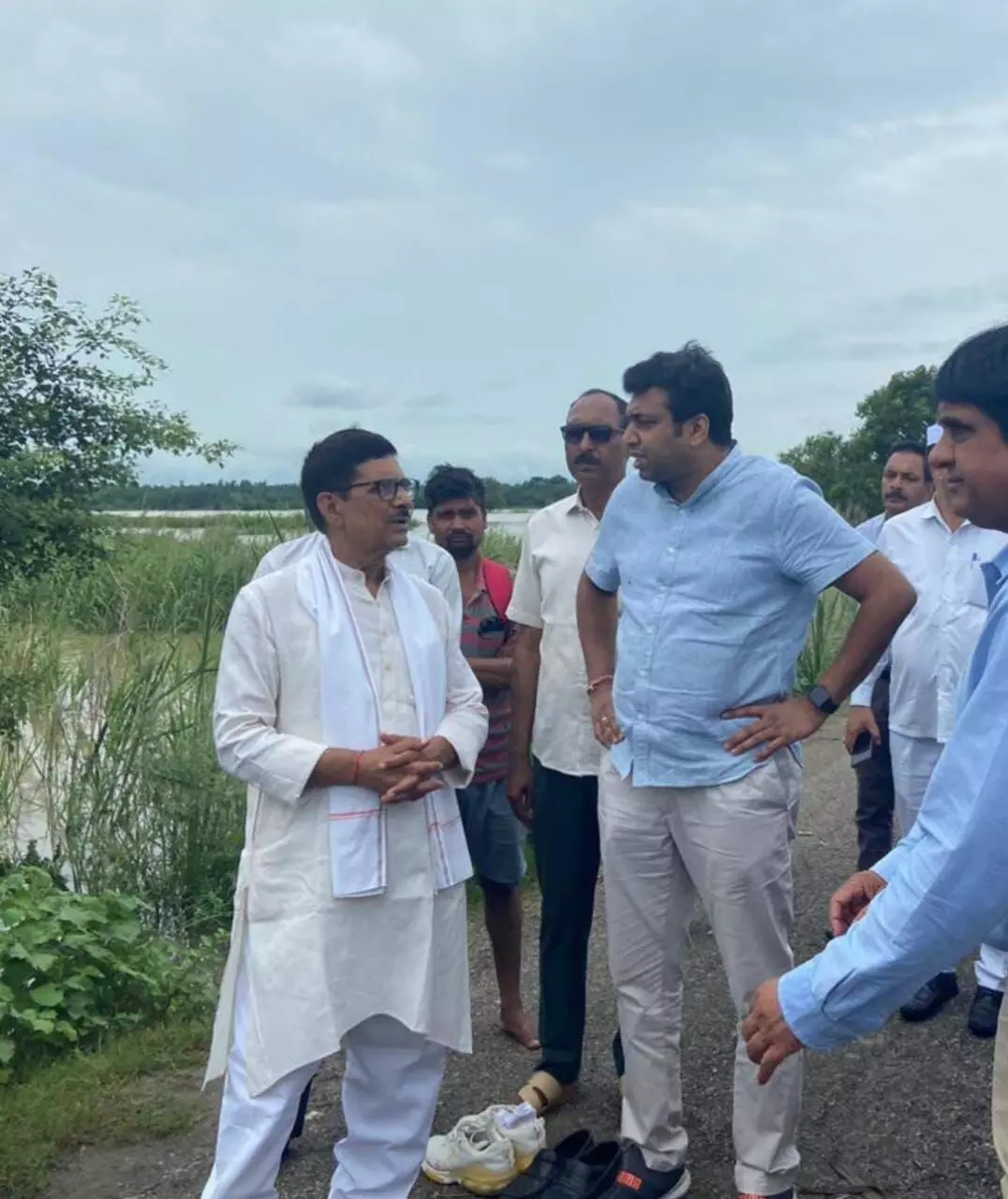 सोलानी के उफान से आधा दर्जन गांवों में बाढ़ सोलानी के उफान से आधा दर्जन गांवों में बाढ़