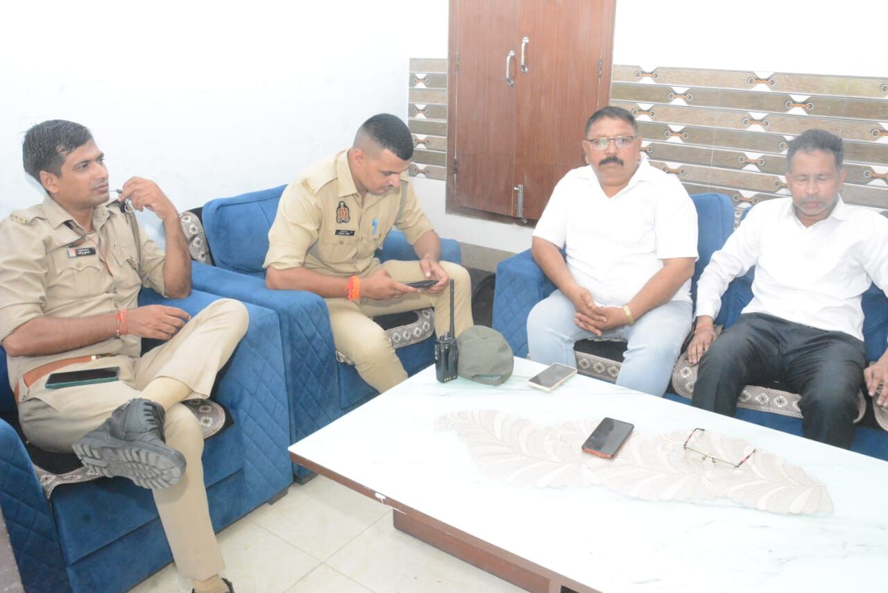 सड़क पर 129 हथियार, पुलिस और प्रशासन हुआ लाचार