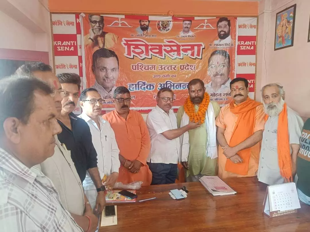किसानों के हक की लड़ाई लड़ेगी क्रांति सेना: ललित मोहन शर्मा किसानों के हक की लड़ाई लड़ेगी क्रांति सेना: ललित मोहन शर्मा
