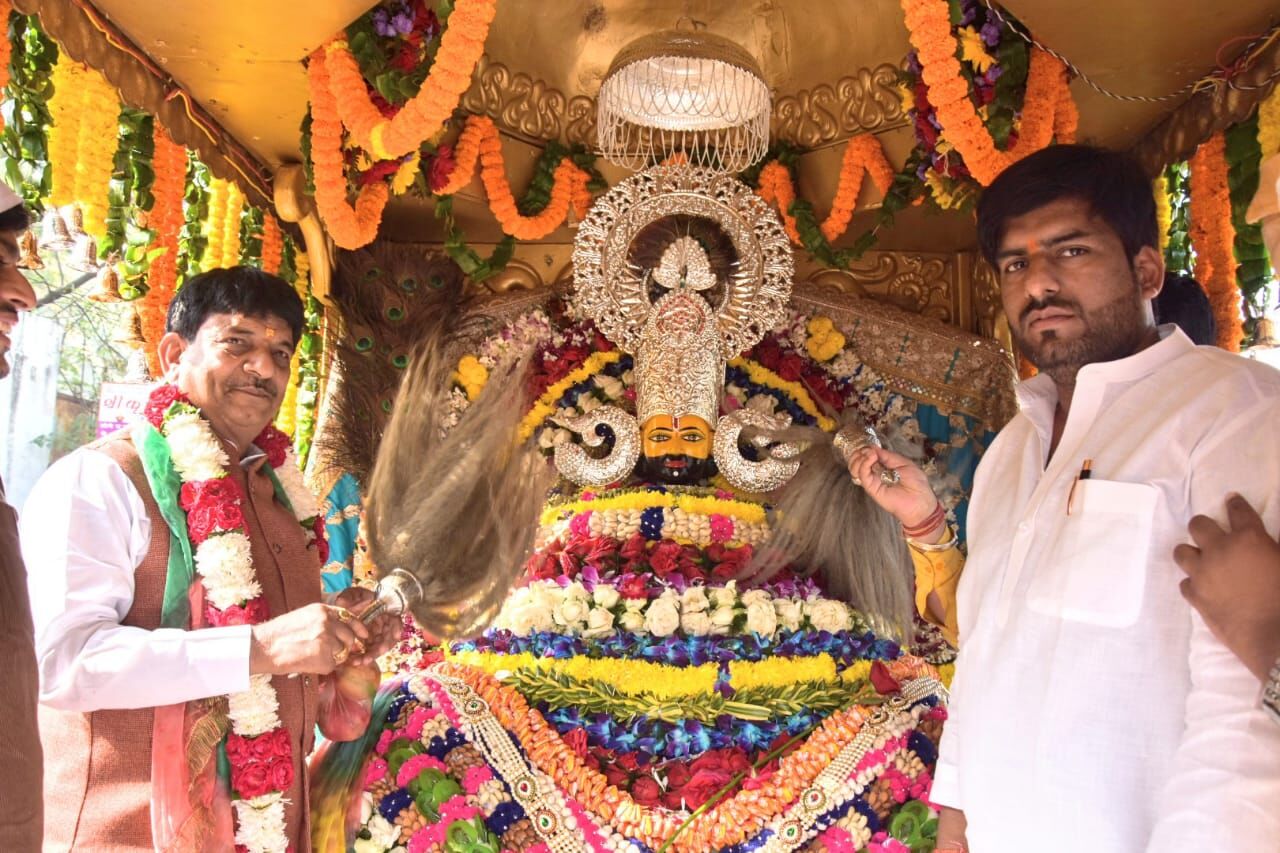 श्री खाटू श्याम की शोभायात्रा में उमड़ा आस्था का सैलाब