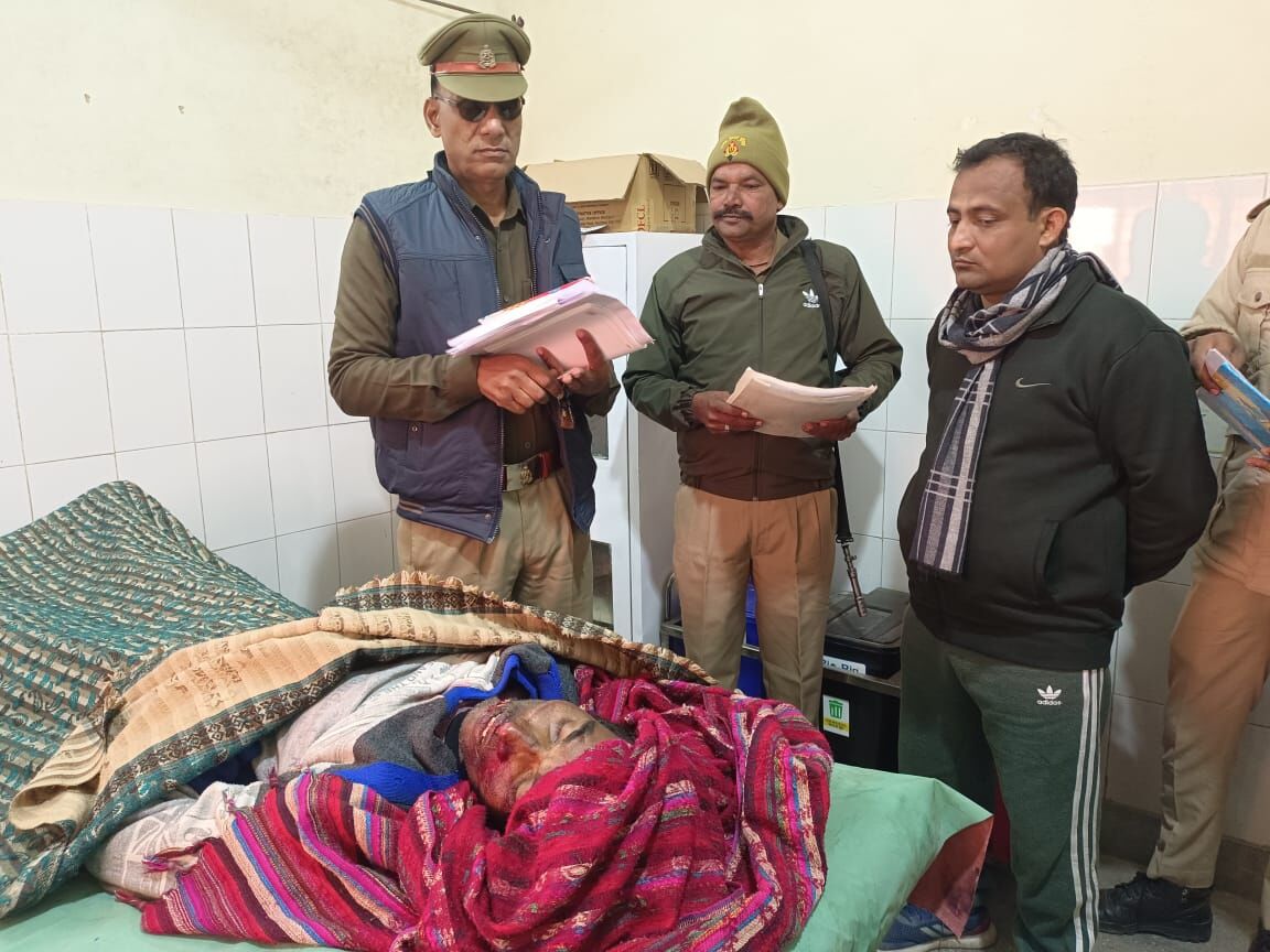 ACCIDENT--ट्रक की टक्कर से गंगनहर पटरी पर पलटी ई रिक्शा, एक की मौत