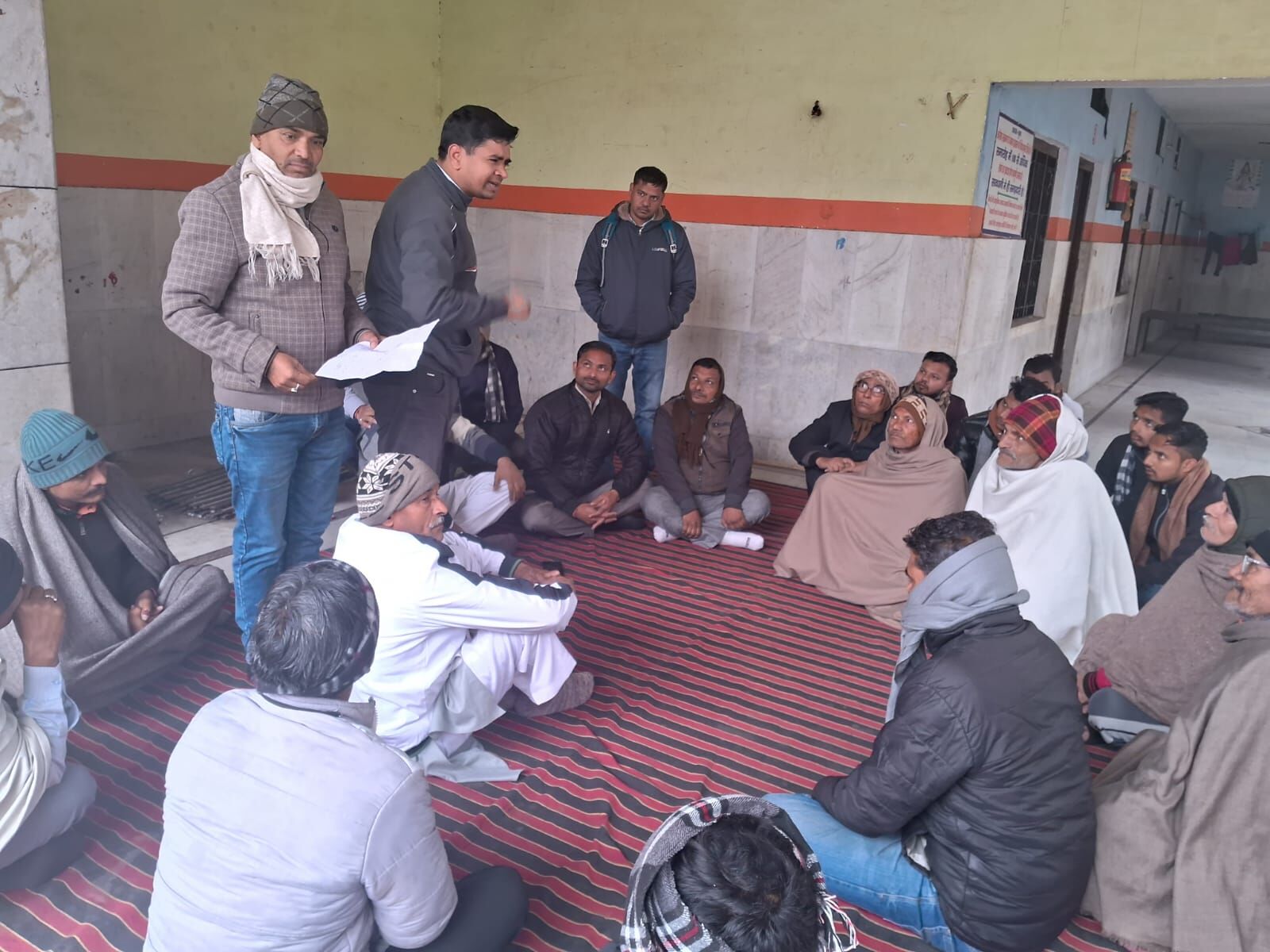 केन्द्रीय मंत्री संजीव बालियान से मिले धनगर समाज के लोग