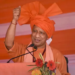 आध्यात्मिक और सांस्कृतिक विरासत का केंद्र बन रहा उत्तर प्रदेश: सीएम योगी आध्यात्मिक और सांस्कृतिक विरासत का केंद्र बन रहा उत्तर प्रदेश: सीएम योगी