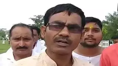 MUZAFFARNAGAR-अपने जिलाध्यक्ष पर आग बबूला हुए पूर्व विधायक विक्रम सैनी