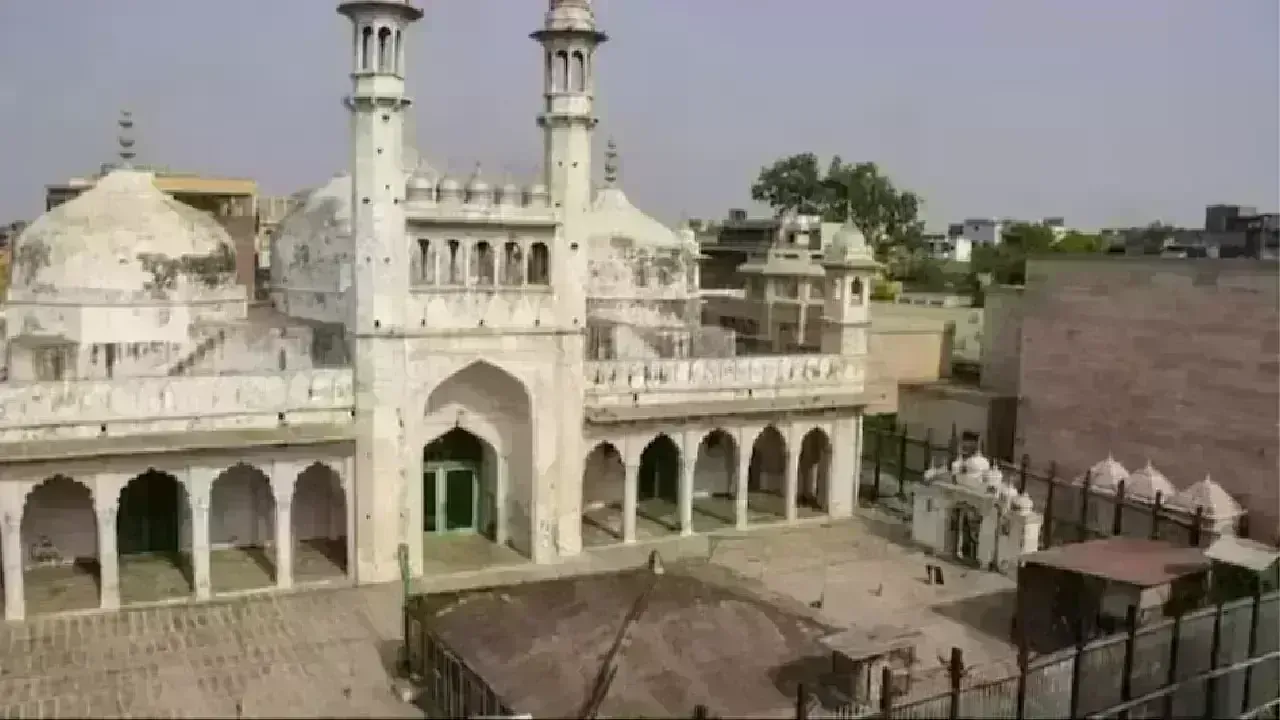 व्यासजी के तहखाने में मुस्लिम पक्ष को कोई राहत नहीं व्यासजी के तहखाने में मुस्लिम पक्ष को कोई राहत नहीं