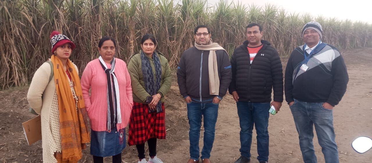 ईंट भट्टे पर बंधक बनाकर रखे गए श्रमिक परिवारों को कराया बंधन मुक्त