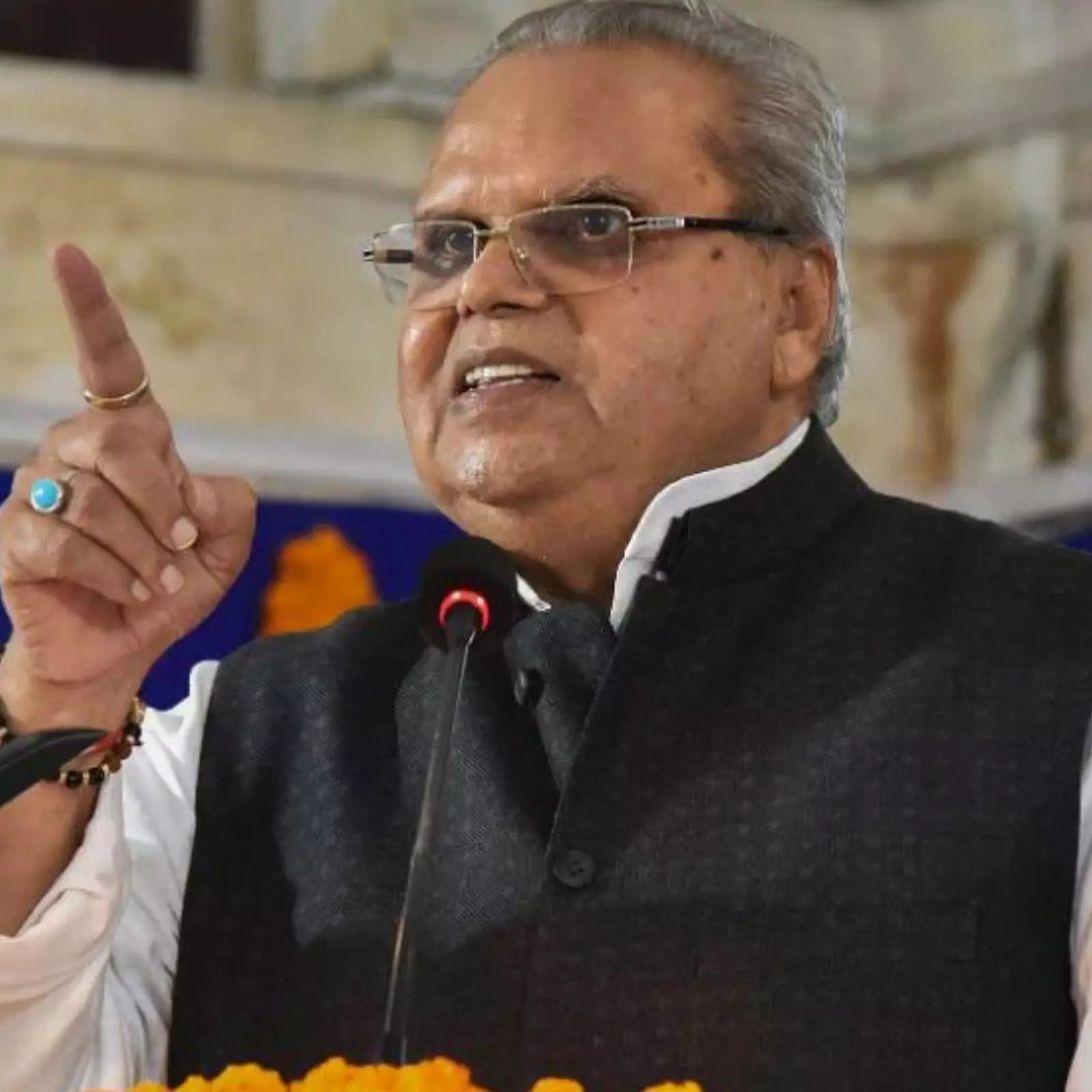 पूर्व राज्यपाल सत्यपाल मलिक पर सीबीआई का शिकंजा पूर्व राज्यपाल सत्यपाल मलिक पर सीबीआई का शिकंजा