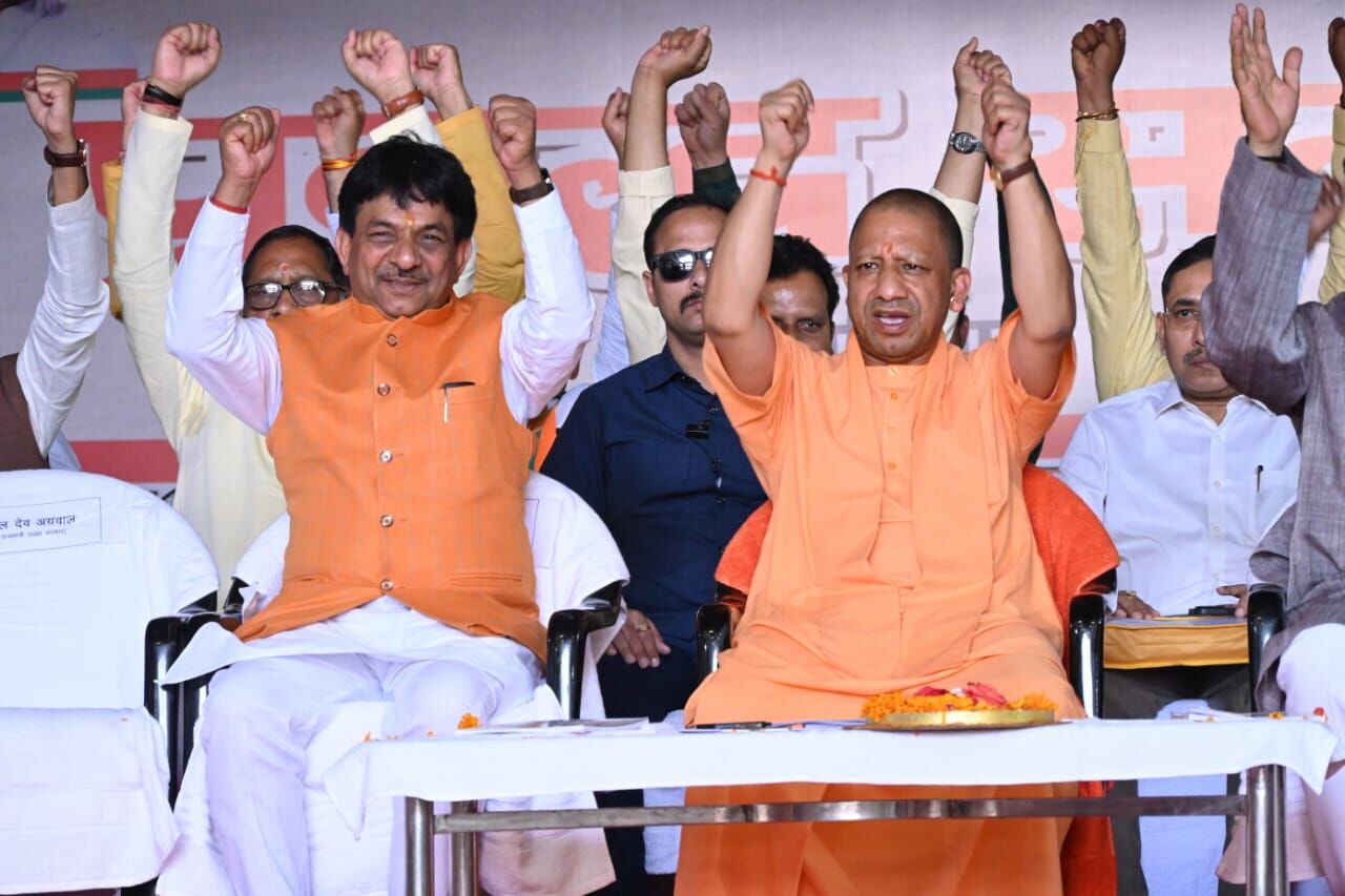 मंत्री अनिल कुमार का वादा समाज करेगा एनडीए को वोट, क्षेत्रीय अध्यक्ष सतेन्द्र सिसौदिया के खिलाफ हूटिंग