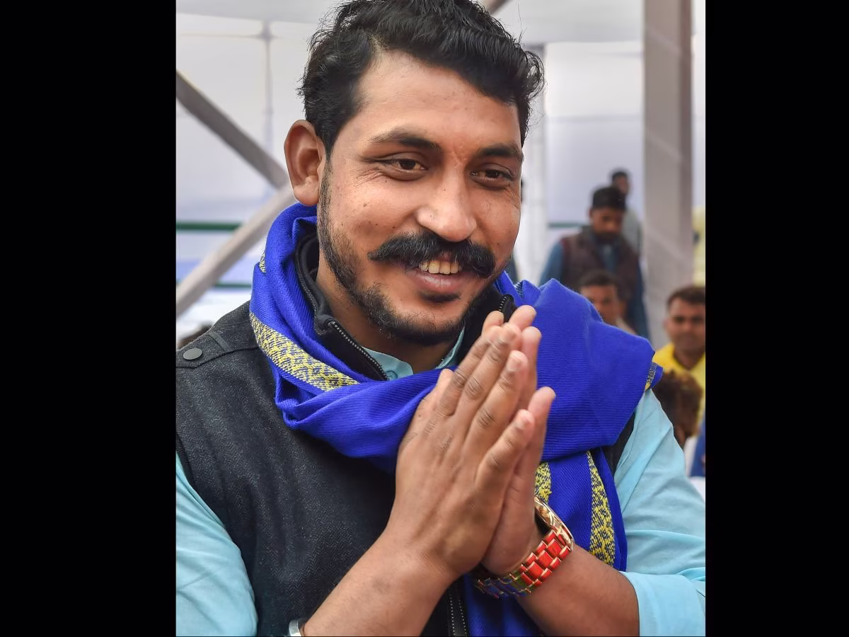 नगीना सीट पर आजाद समाज पार्टी के चन्द्रशेखर भाजपा के ओमकुमार से 67,434 आगे नगीना सीट पर आजाद समाज पार्टी के चन्द्रशेखर भाजपा के ओमकुमार से 67,434 आगे