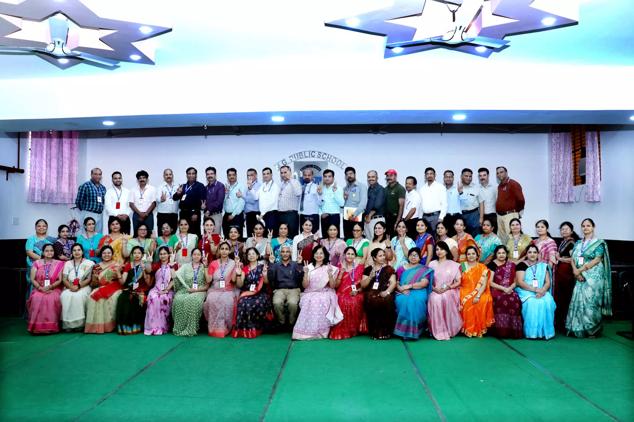 एम.जी. पब्लिक स्कूल में कैपेसिटी बिल्डिंग प्रोग्राम संपन्न एम.जी. पब्लिक स्कूल में कैपेसिटी बिल्डिंग प्रोग्राम संपन्न
