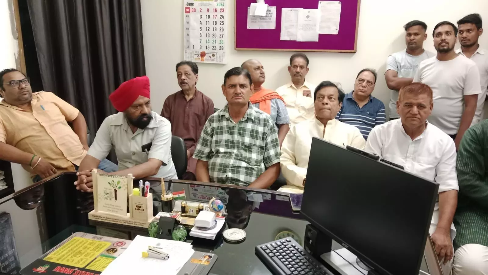 विद्युत विभाग में उपभोक्ताओं का खुला शोषणः कृष्ण गोपाल मित्तल विद्युत विभाग में उपभोक्ताओं का खुला शोषणः कृष्ण गोपाल मित्तल
