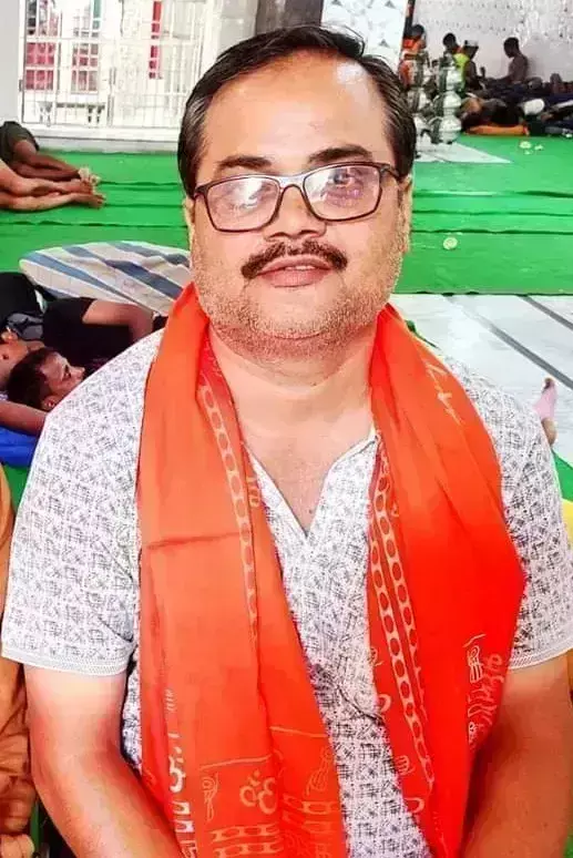 MUZAFFARNAGAR-अपनी शिकायतों पर भाजपा सभासद राजीव शर्मा ने जांच समिति को भेजा जवाब MUZAFFARNAGAR-अपनी शिकायतों पर भाजपा सभासद राजीव शर्मा ने जांच समिति को भेजा जवाब