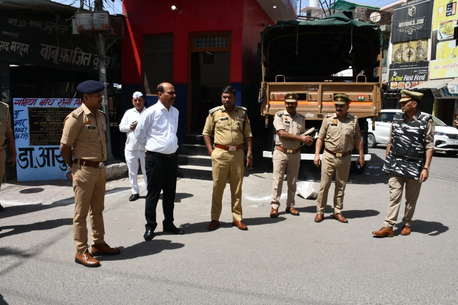 अलविदा जुमा पर अलर्ट रहा प्रशासन, डीएम-एसएसपी ने किया भ्रमण
