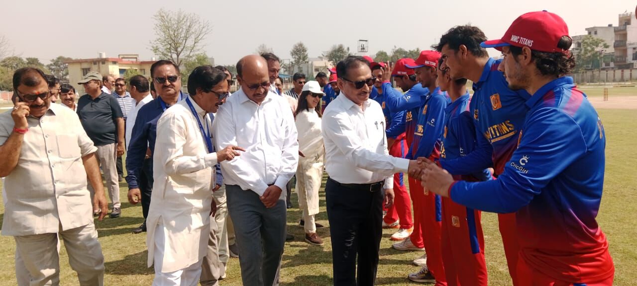 MUZAFFARNAGAR-आईपीएल की तर्ज पर शुरू हुआ एमपीएल टी-20 टूर्नामेंट