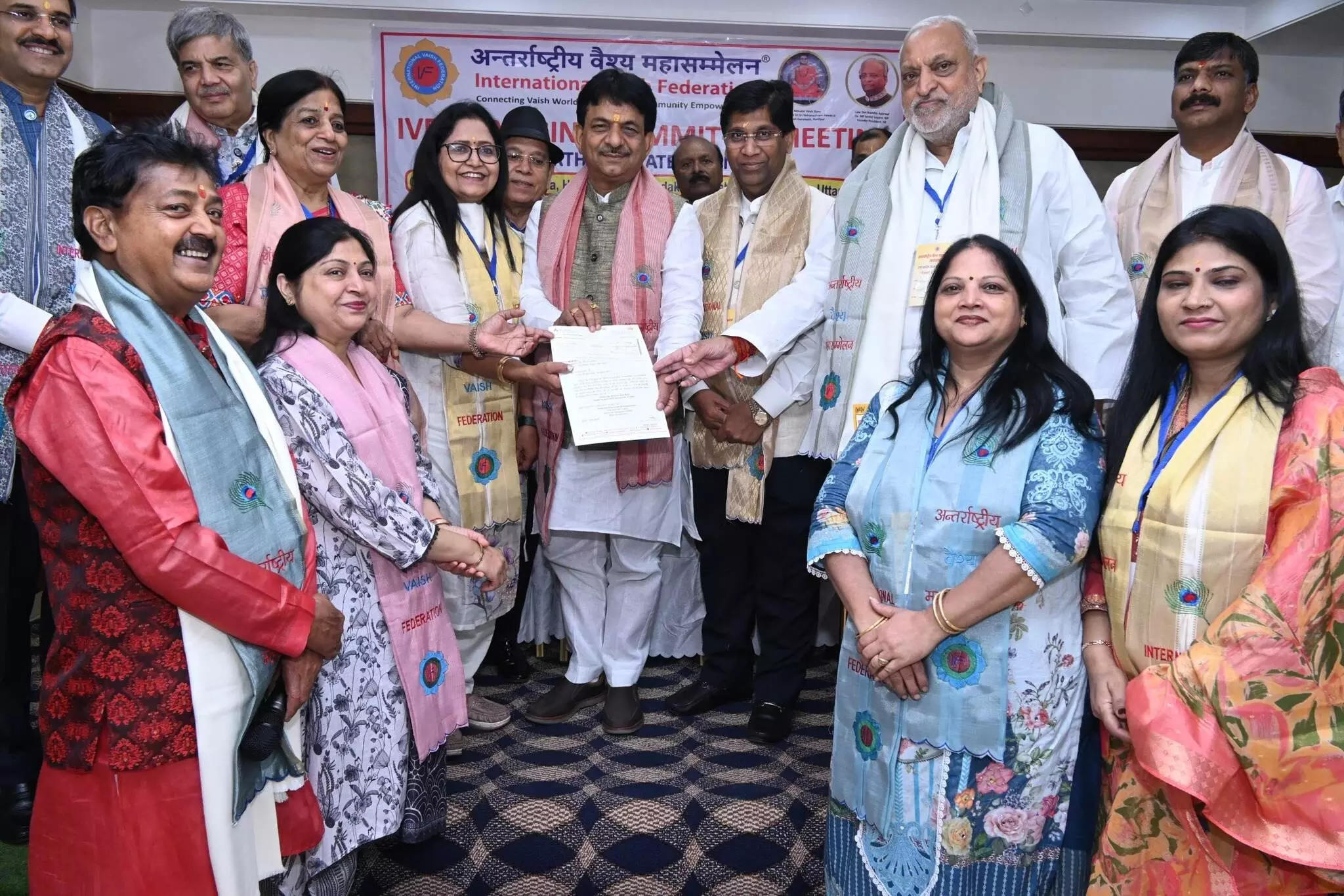 वैश्य समाज भारतीय अर्थव्यवस्था की रीढ़ः कपिल देव