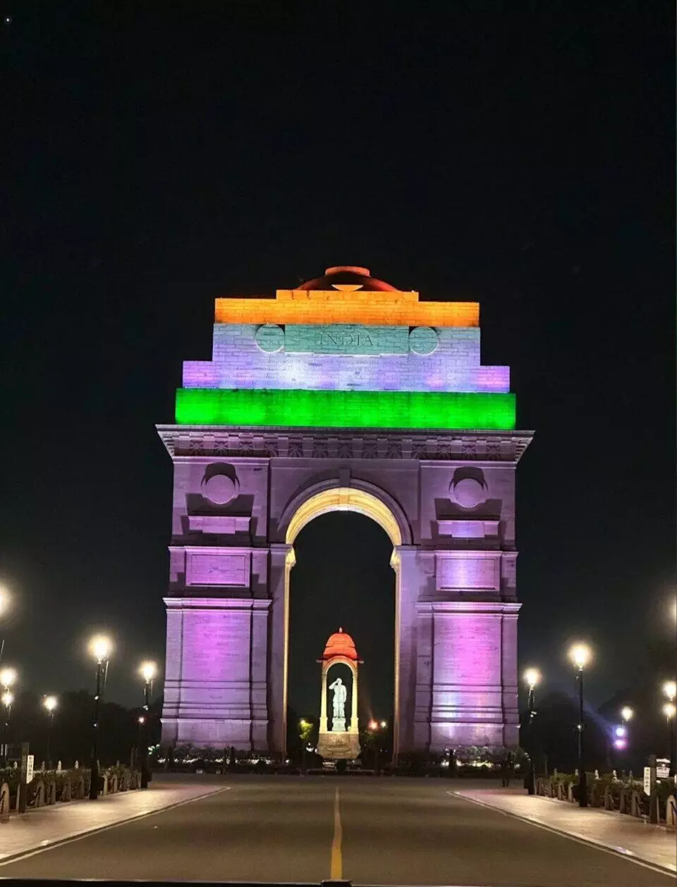 इंडिया गेट खाली कराया गया इंडिया गेट खाली कराया गया