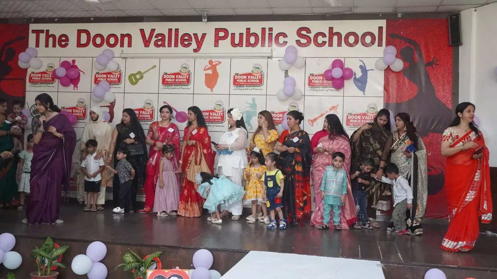 दून वैली पब्लिक स्कूल में धूमधाम से मनाया गया ‘मदर्स डे दून वैली पब्लिक स्कूल में धूमधाम से मनाया गया ‘मदर्स डे