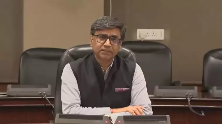 विदेश मंत्रालय का बड़ा बयान: सेना को ठोस और सख्त कदम उठाने के आदेश विदेश मंत्रालय का बड़ा बयान: सेना को ठोस और सख्त कदम उठाने के आदेश
