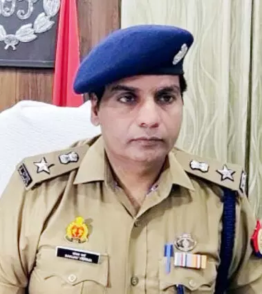IPS SANJEEV-3 दिन, 8 मुठभेड़, 10 शातिर बदमाश गिरफ्तार IPS SANJEEV-3 दिन, 8 मुठभेड़, 10 शातिर बदमाश गिरफ्तार