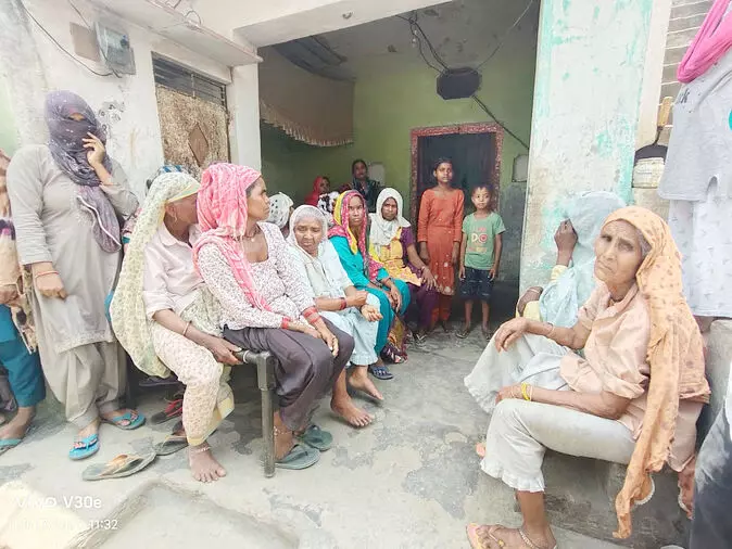 MUZAFFARNAGAR-मामूली कहासुनी में खूनी संघर्ष, महिला की हत्या MUZAFFARNAGAR-मामूली कहासुनी में खूनी संघर्ष, महिला की हत्या