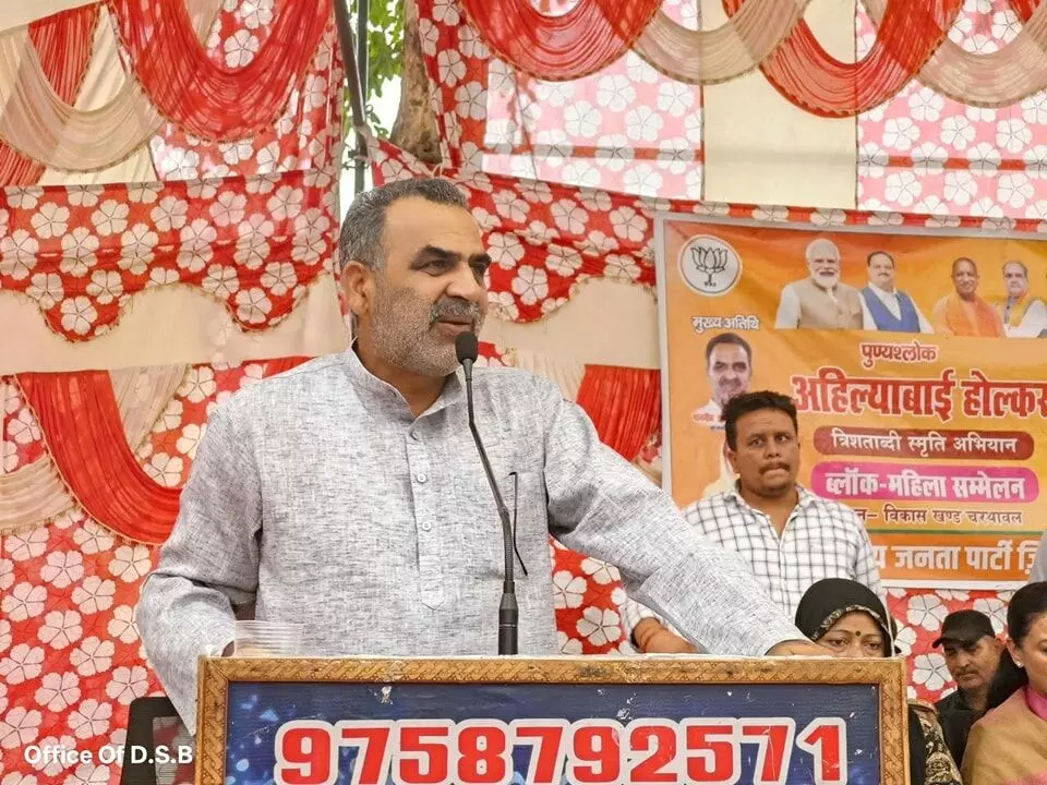 बोले बालियान-मेरी हार से बढ़ा थानों में भ्रष्टाचार और तहसील में लूट बोले बालियान-मेरी हार से बढ़ा थानों में भ्रष्टाचार और तहसील में लूट