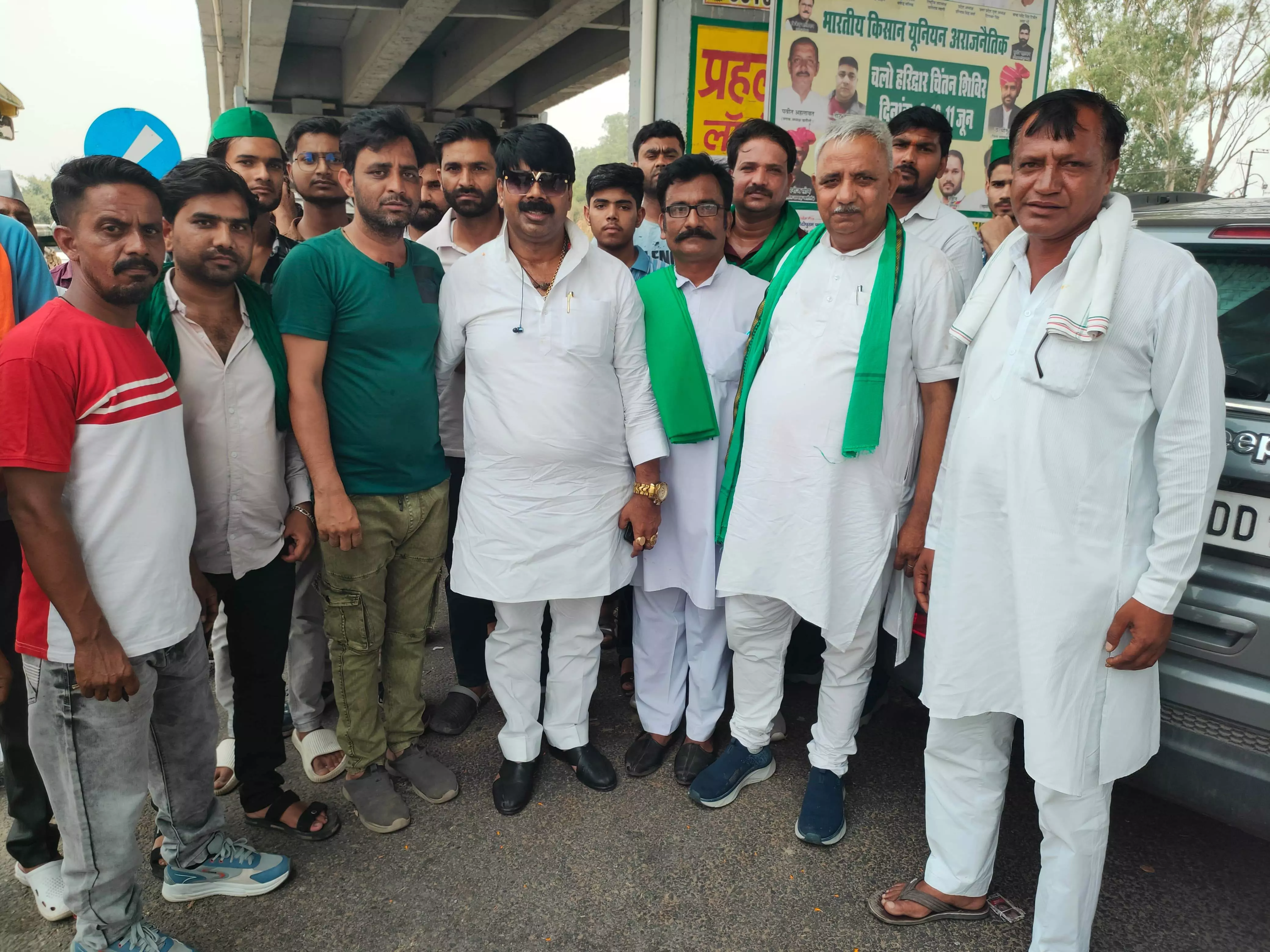 भारतीय किसान यूनियन लोक शक्ति के राष्ट्रीय अध्यक्ष का जोरदार स्वागत, चिंतन शिविर को लेकर दिए महत्वपूर्ण संकेत भारतीय किसान यूनियन लोक शक्ति के राष्ट्रीय अध्यक्ष का जोरदार स्वागत, चिंतन शिविर को लेकर दिए महत्वपूर्ण संकेत