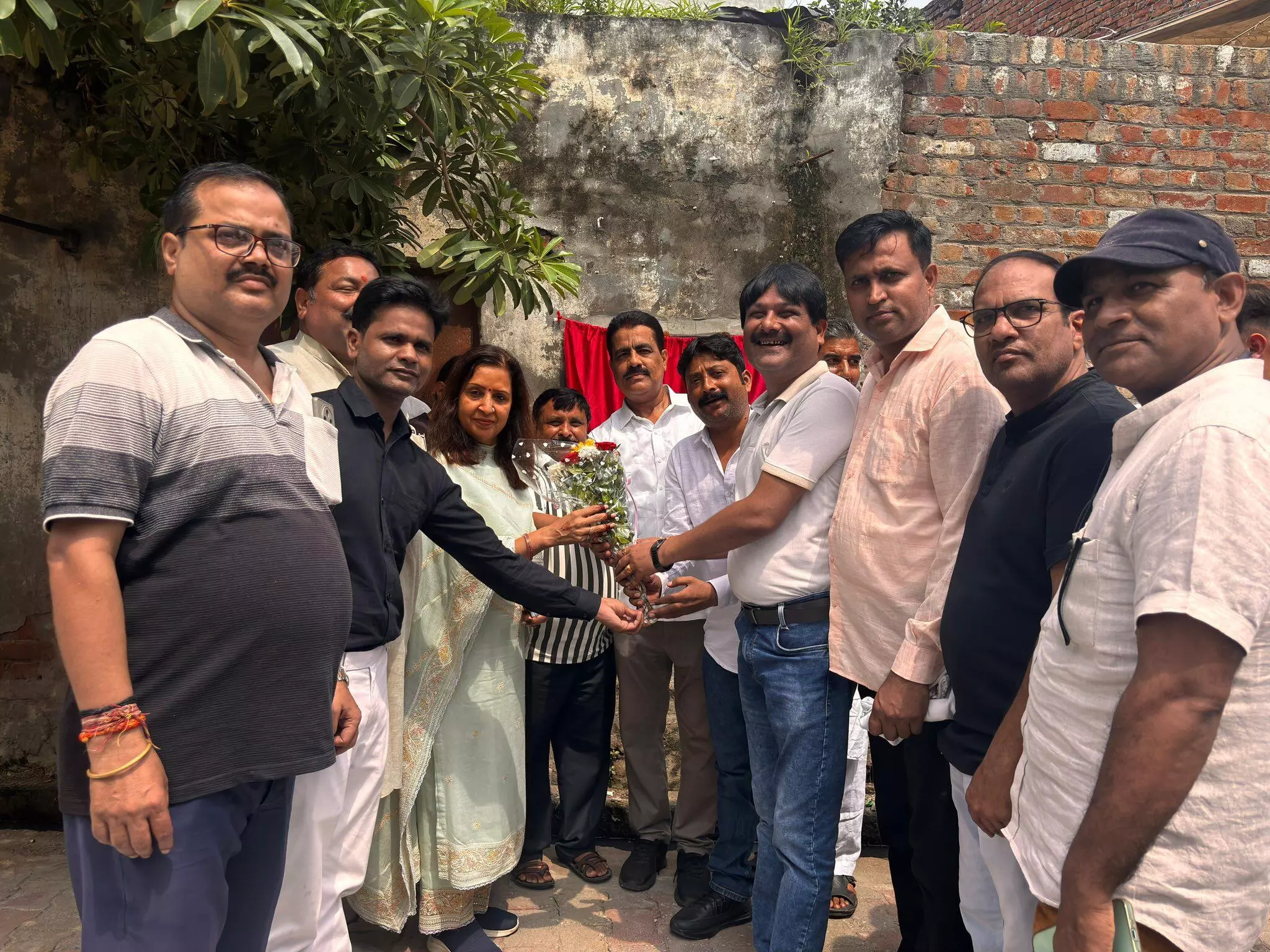 शहर को स्वच्छ, सुरक्षित बनाने में जनसहयोग जरूरीः मीनाक्षी स्वरूप शहर को स्वच्छ, सुरक्षित बनाने में जनसहयोग जरूरीः मीनाक्षी स्वरूप