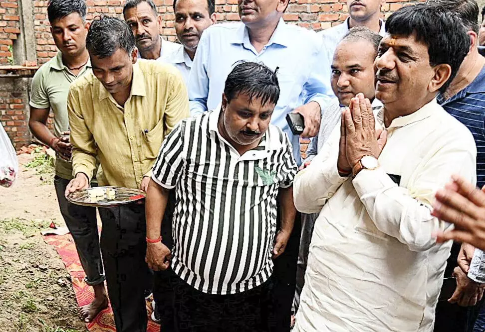 विकास और विश्वास भाजपा सरकार की प्रतिबद्धताः कपिल देव विकास और विश्वास भाजपा सरकार की प्रतिबद्धताः कपिल देव